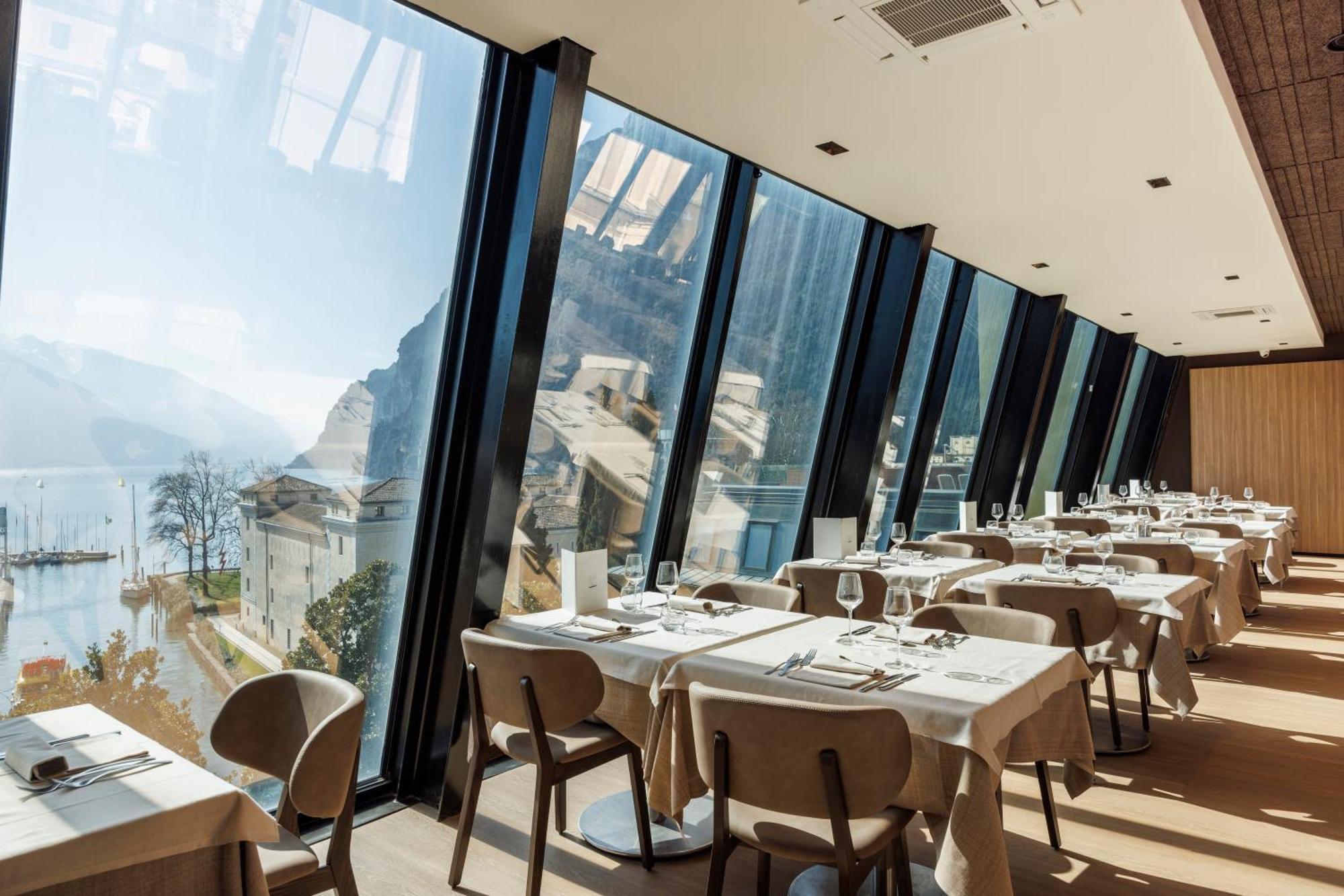 Grand Hotel Riva Εξωτερικό φωτογραφία