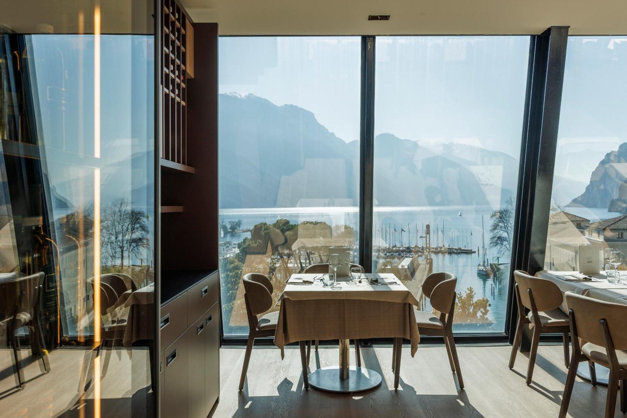 Grand Hotel Riva Εξωτερικό φωτογραφία